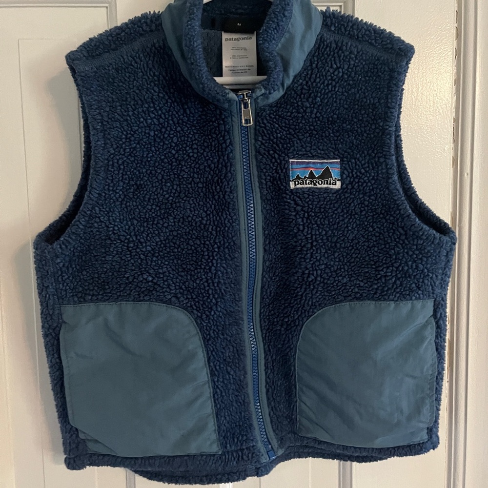 LIKE NEW PATAGONIA FLEECE VEST SIZE (s) 8